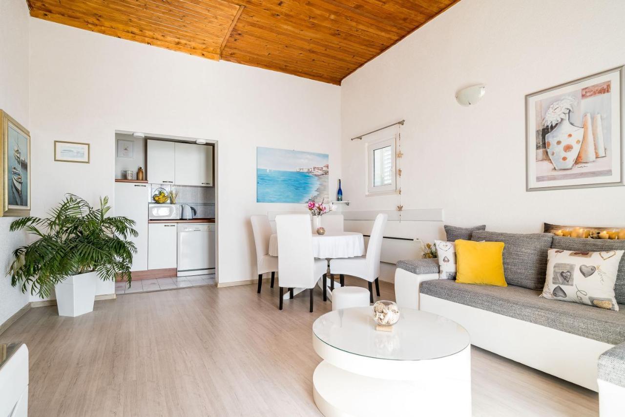 Indy'S Beach Apartments Dubrovnik Eksteriør billede